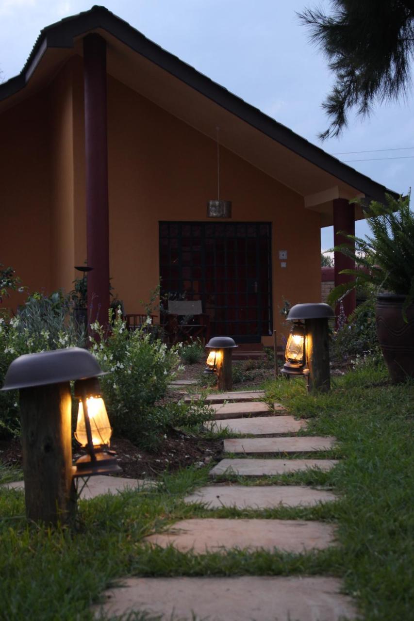 Le Rustique Otel Nanyuki Dış mekan fotoğraf