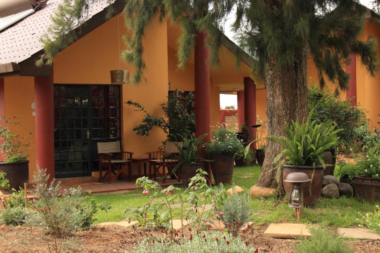 Le Rustique Otel Nanyuki Dış mekan fotoğraf